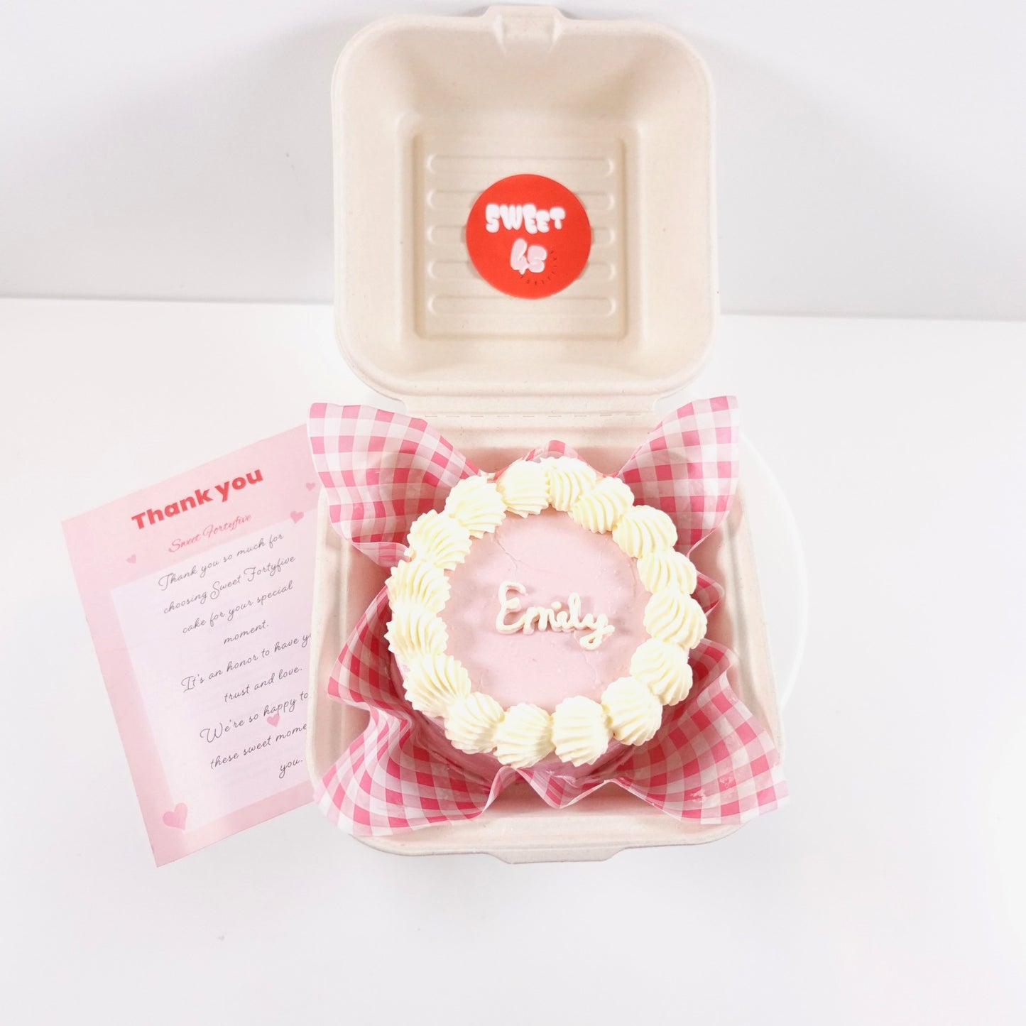 VINTAGE LUNCH BOX