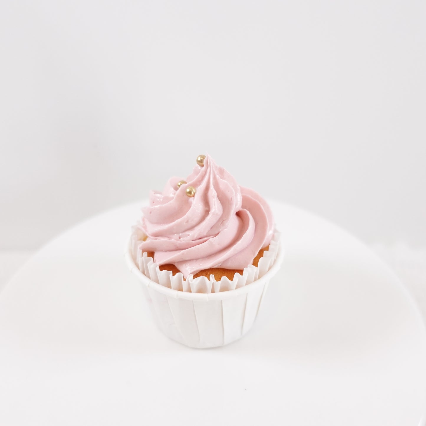 SIMPLE CUPCAKES
