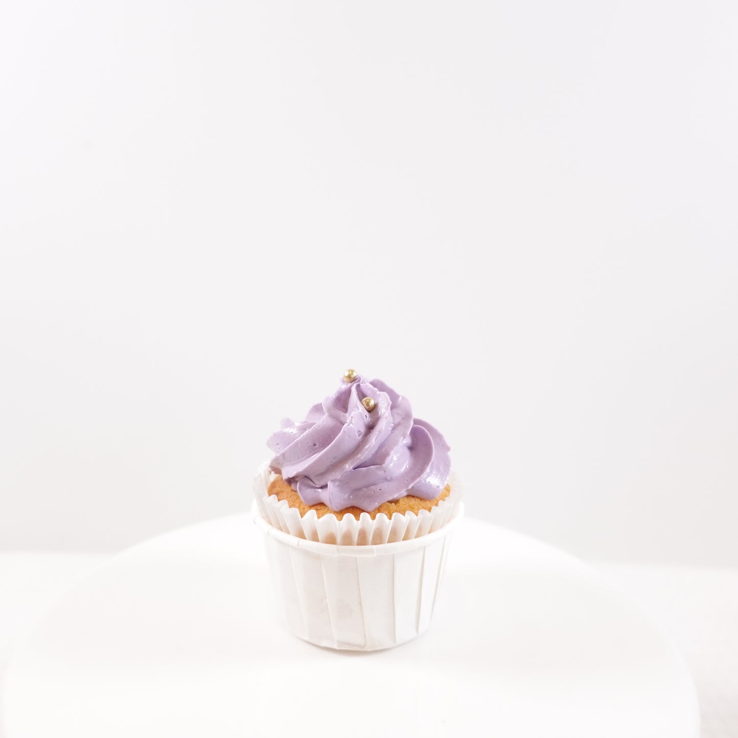 SIMPLE CUPCAKES