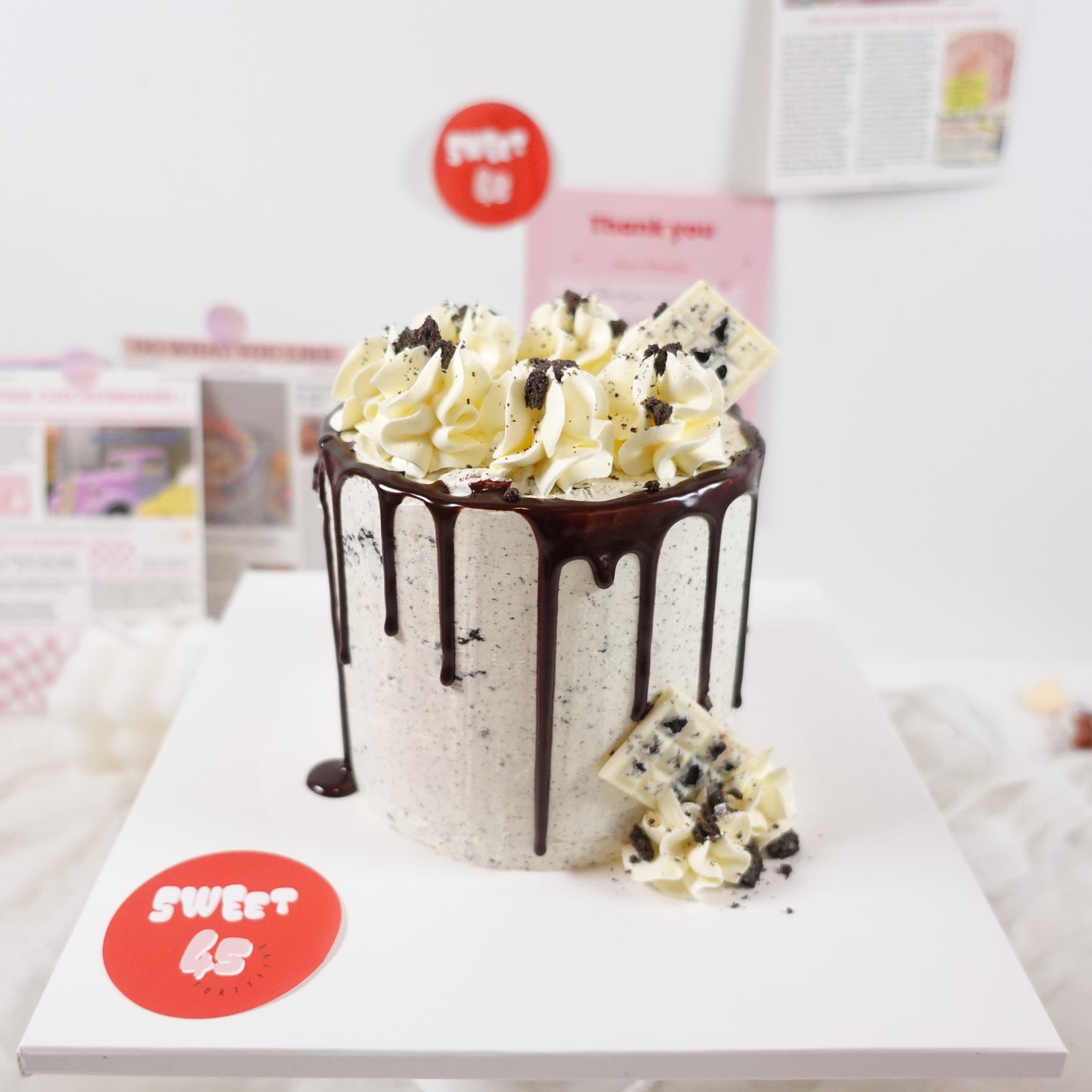 CLASSIC BUTTERCREAM CAKES