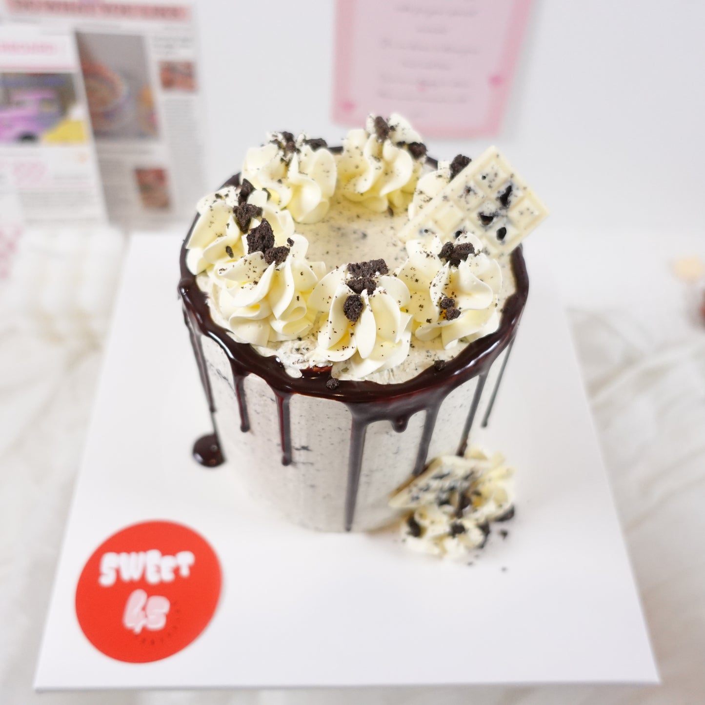 CLASSIC BUTTERCREAM CAKES